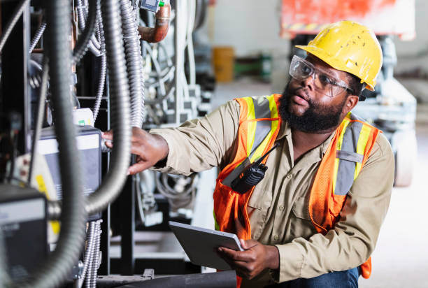 Best Affordable Emergency Electrician  in Okolona, MS